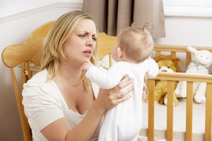 Not sure which signs to teach your baby? Follow my easy guide // MarciePaige.com